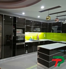 Tủ bếp cánh kính 06 